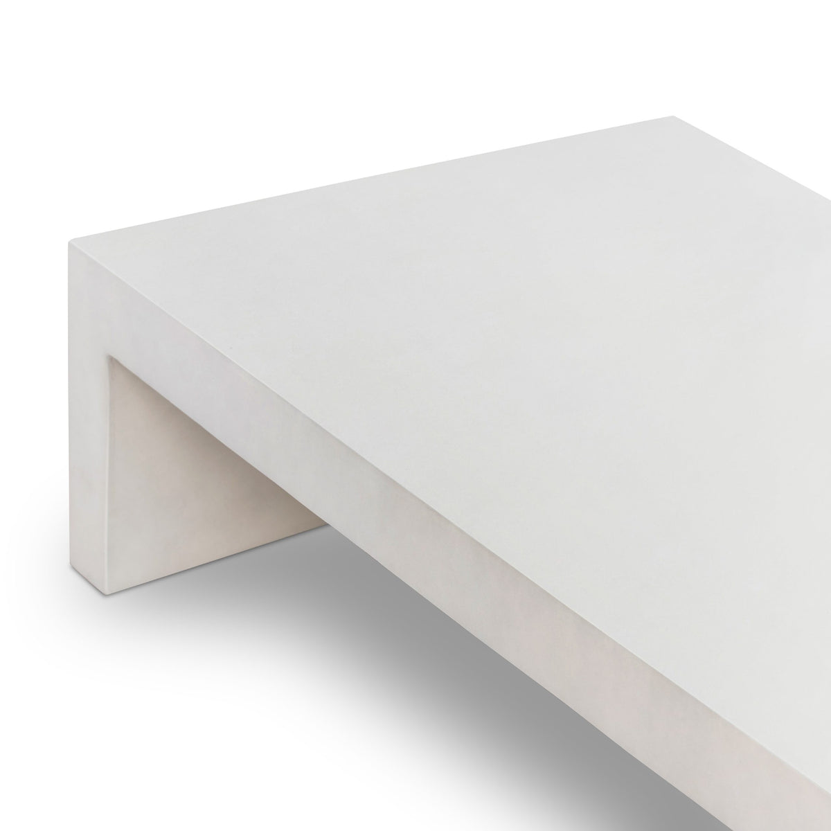 TABLE BASSE PAROISSIALE EN BÉTON