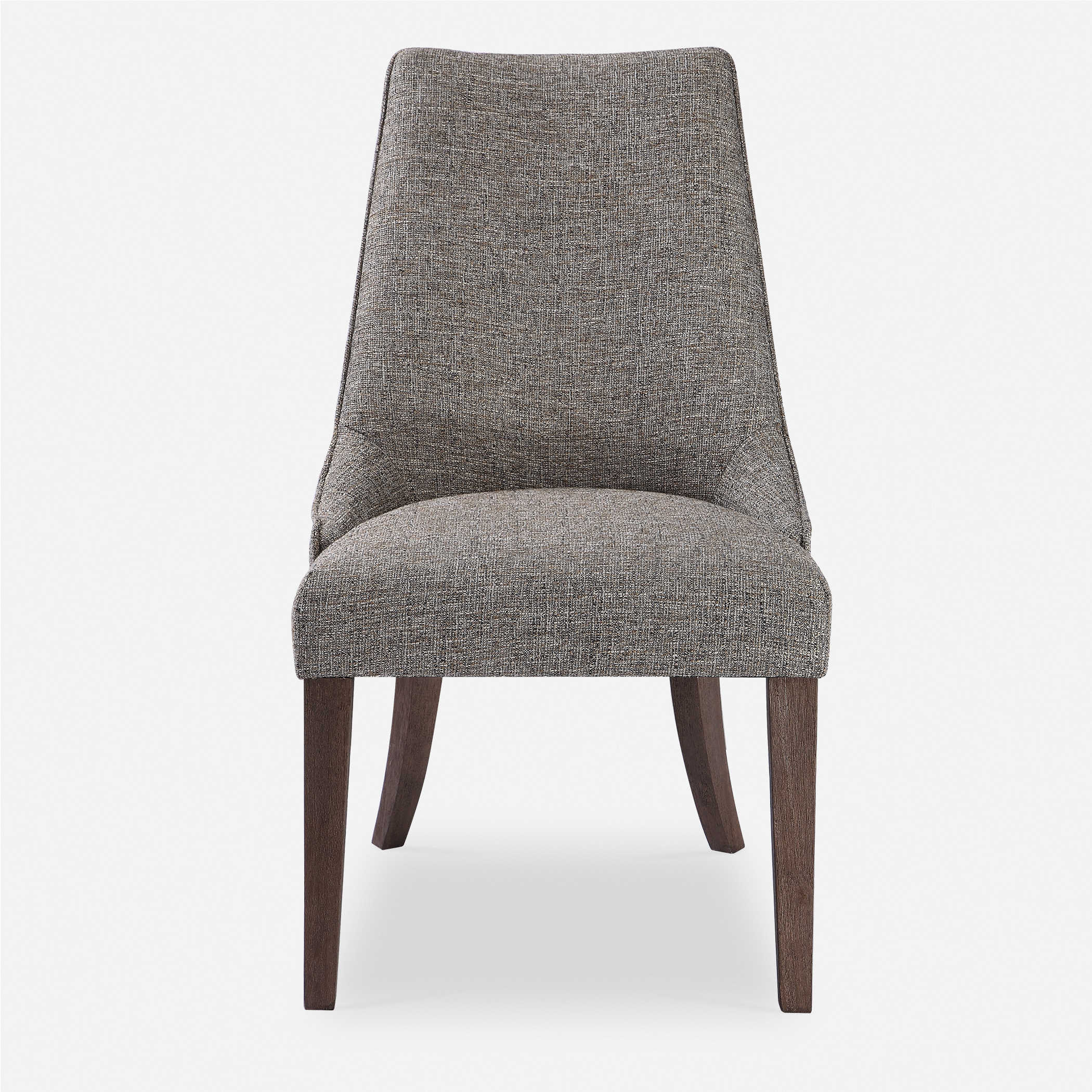 CHAISE DAXTON
