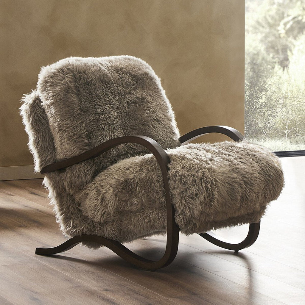 Chaise Tobin
