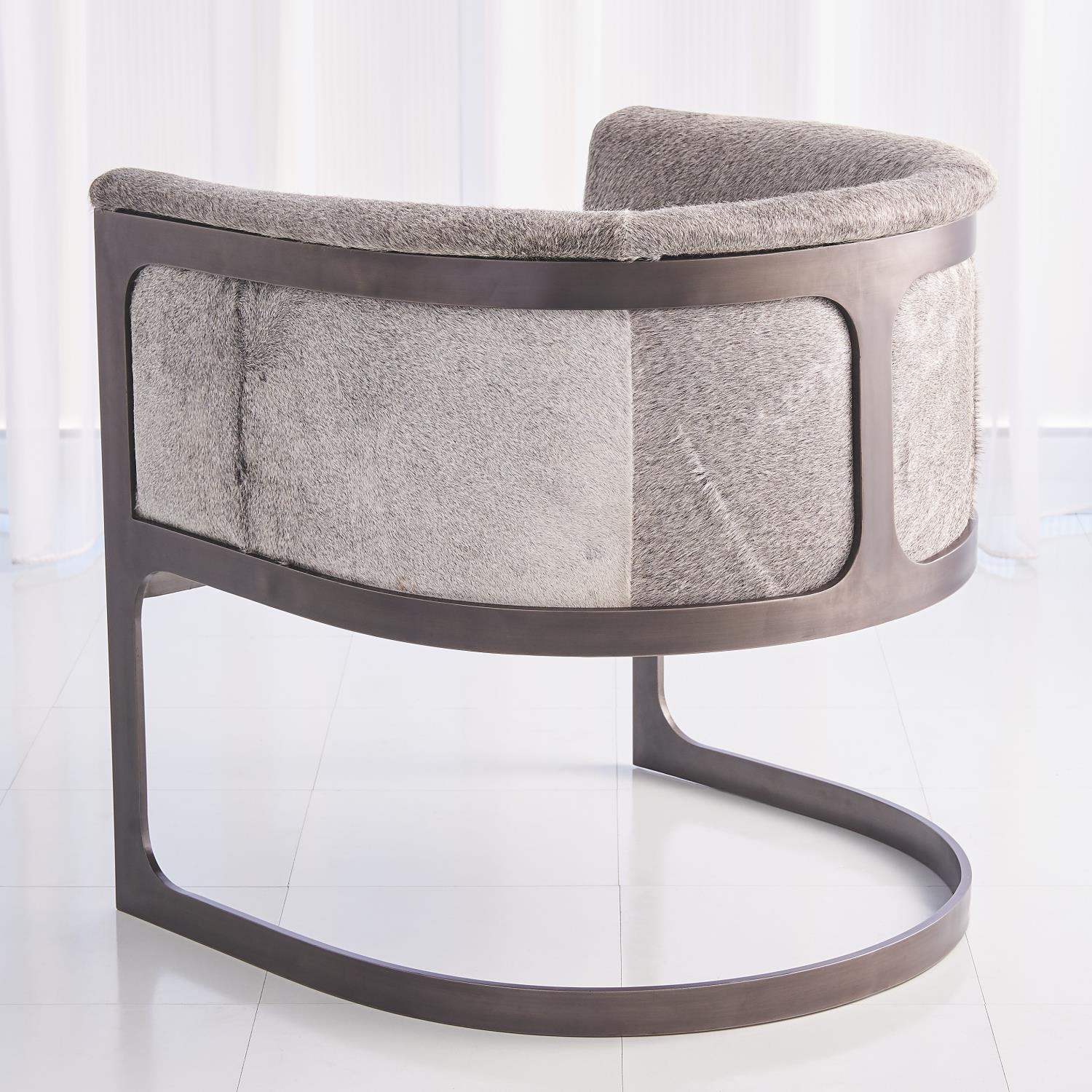 FAUTEUIL EN CUIR REGATON BARREL