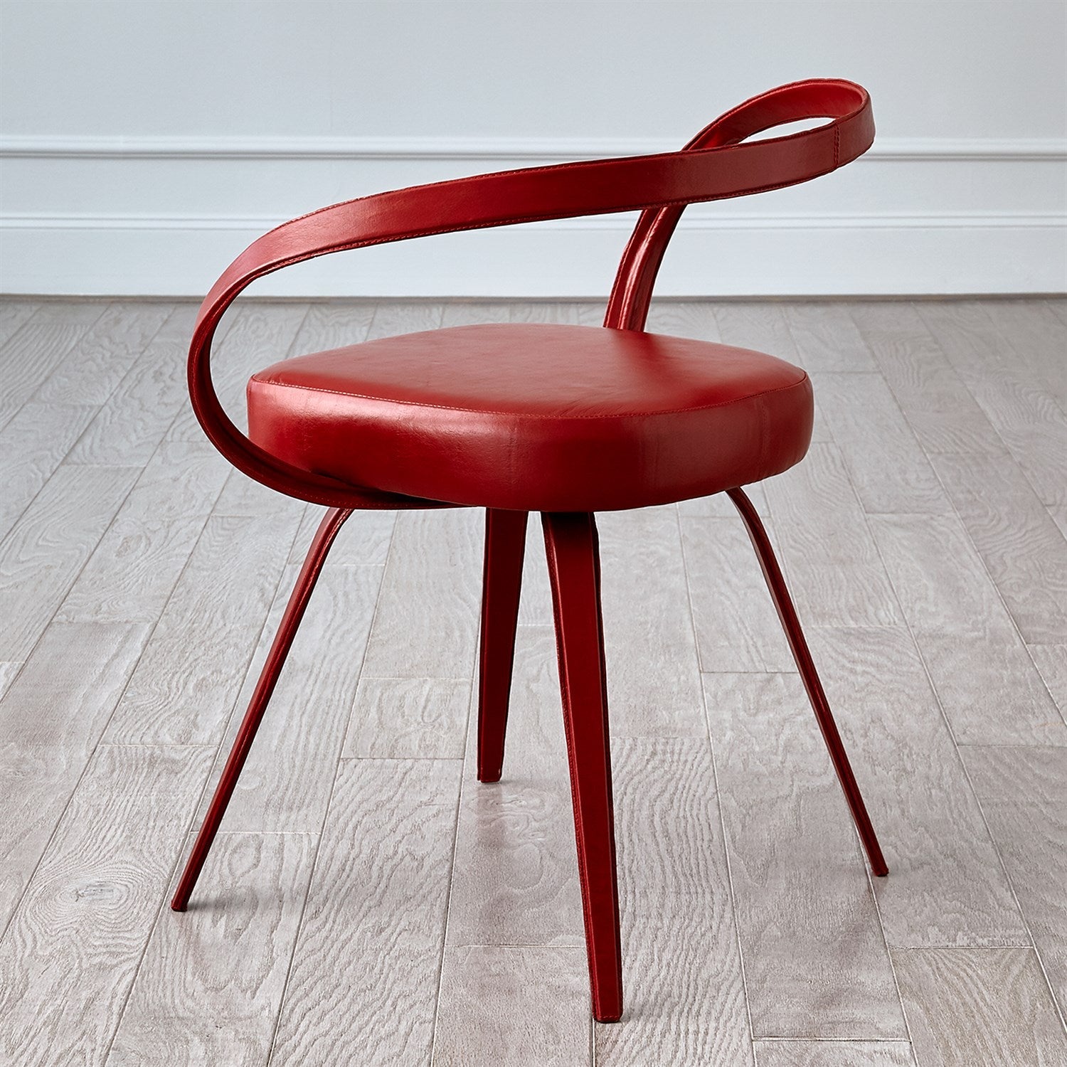 FAUTEUIL EN CUIR PLEINE FLEUR