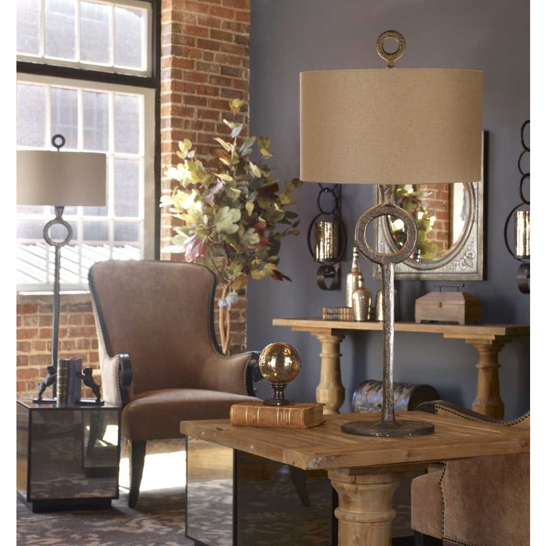 Lampe de table en ferro
