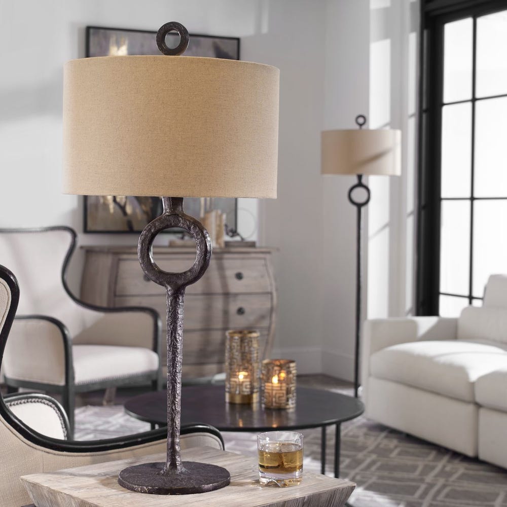 Lampe de table en ferro