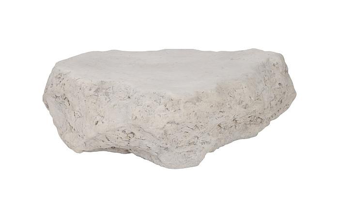 Petite table basse en pierre reconstituée